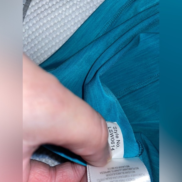 Women’s LOLE Lole Fly sporty Tank Top size medium - Picture 11 of 16